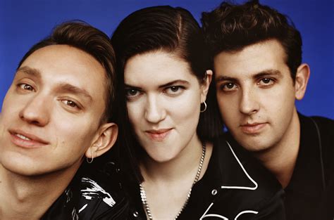 xx veidoes|The xx .